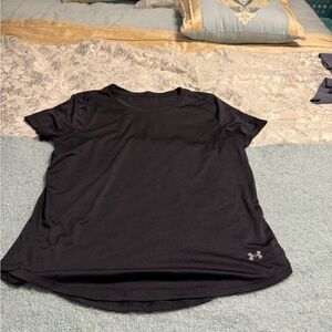 Under Armour Women's Black Short Sleeve Tee